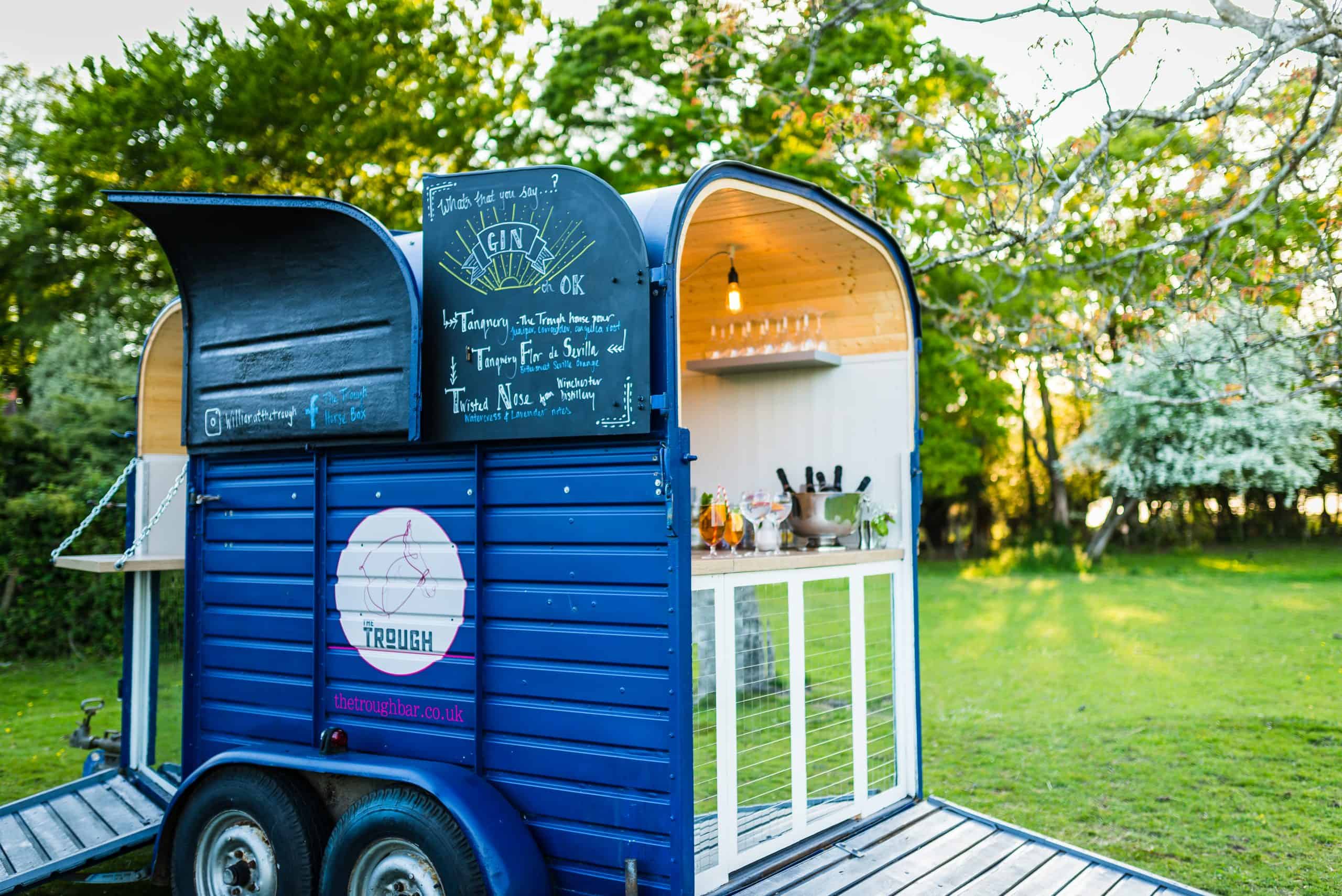 The Trough Horsebox Bar - New Forest